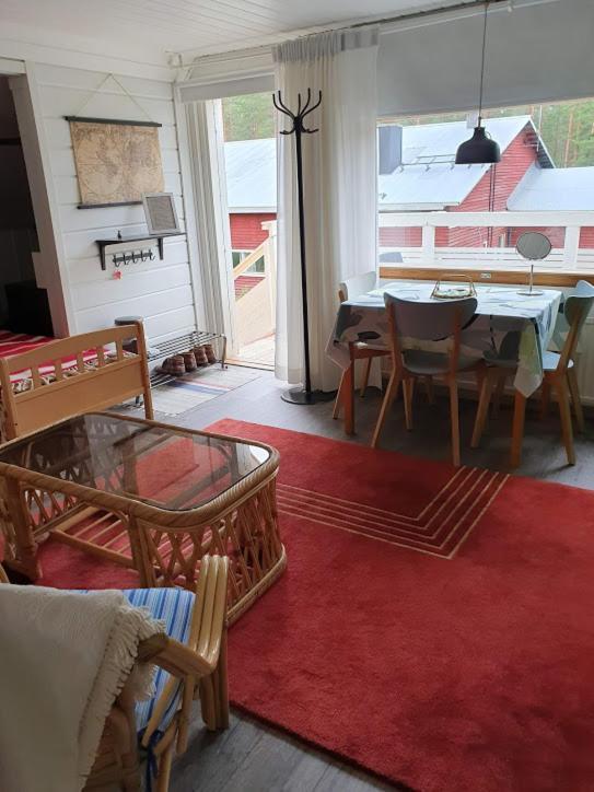 Toivonniemen Kotimajoitus Appartement Paltaniemi Buitenkant foto